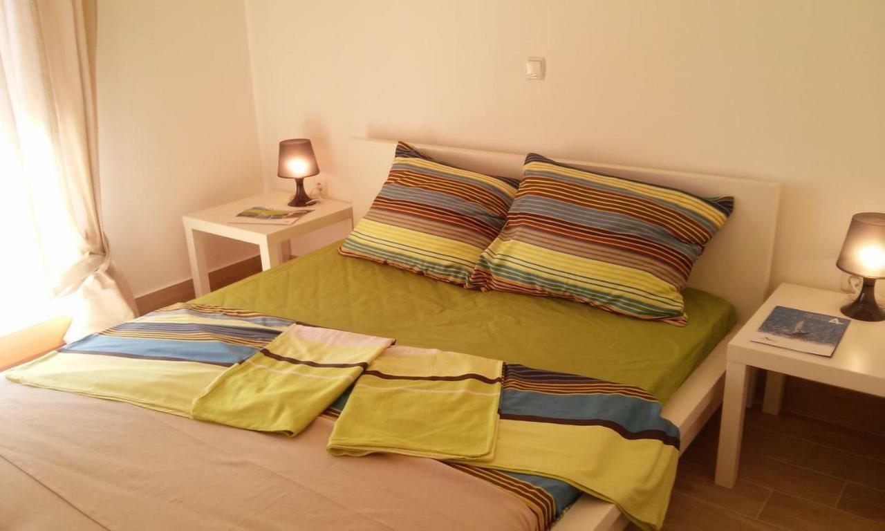 דירות Novigrad Istria Delfin מראה חיצוני תמונה